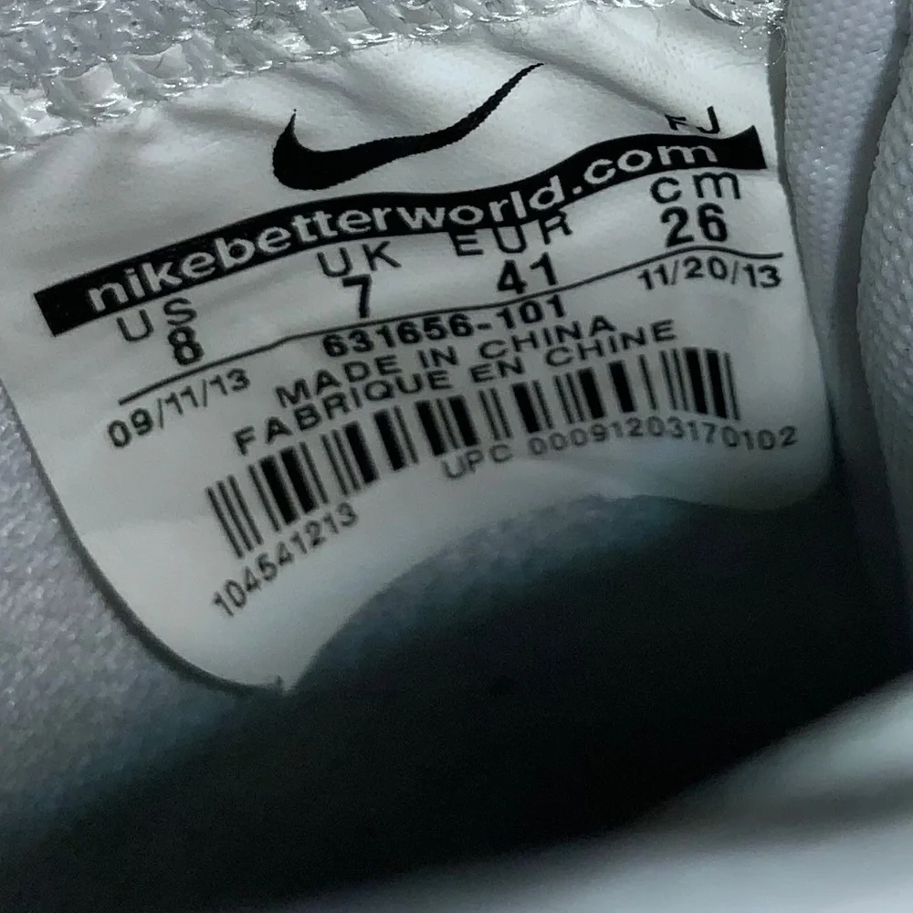 Nike Mens Match Supreme 631656-101 White leather Sneakers Sz 8 unisex